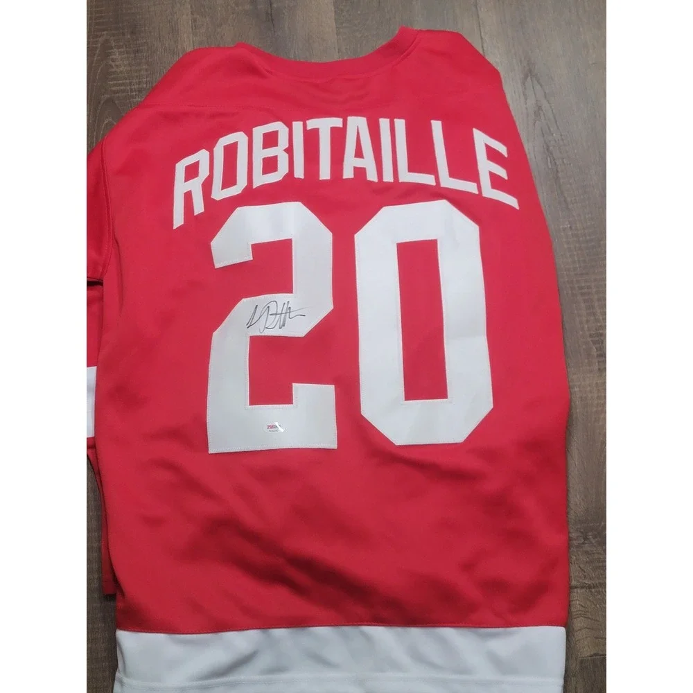 Detroit Red Wings Robitaille 20‎ Signed Hockey Jersey PSA Certified